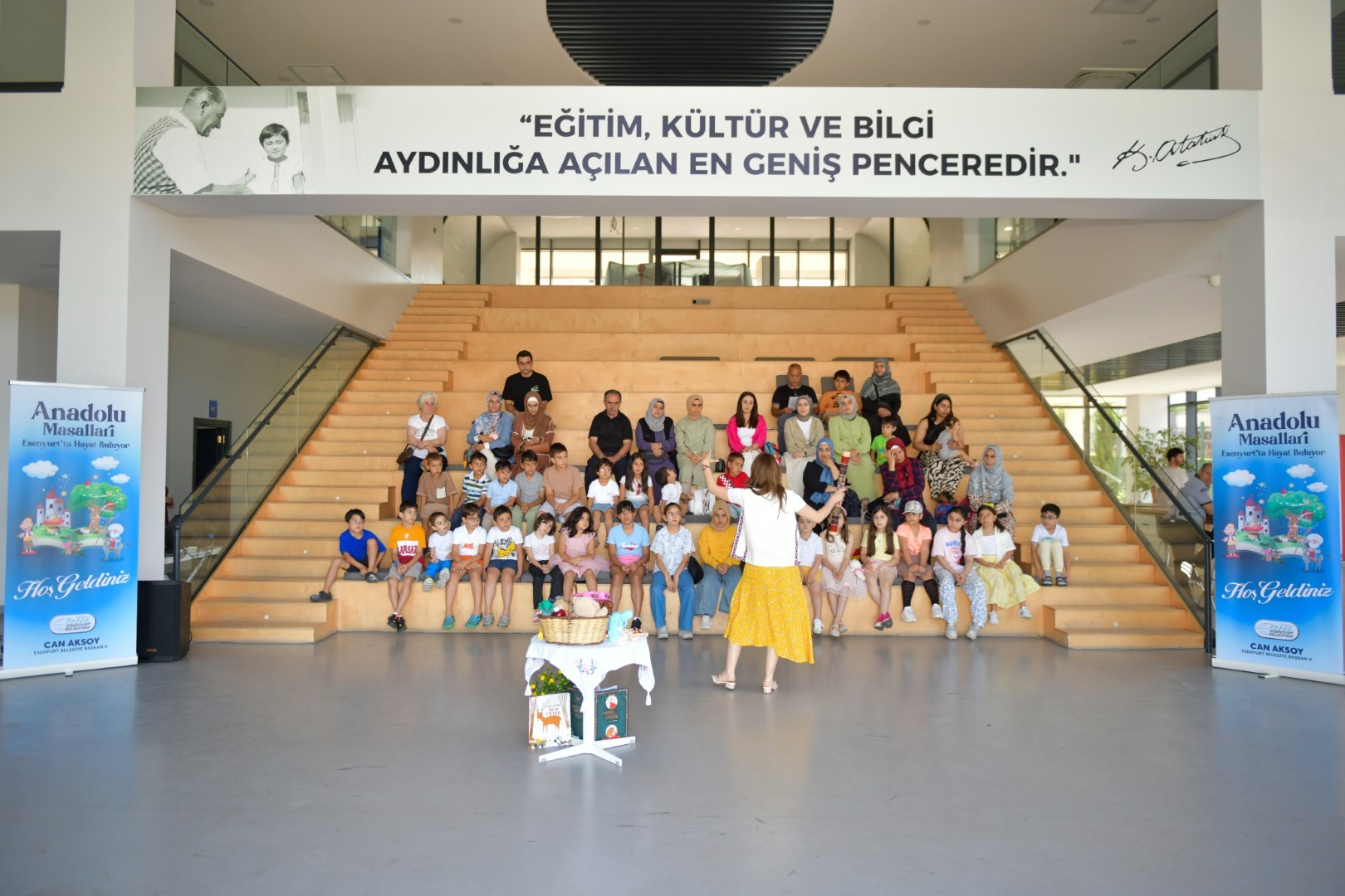 Esenyurt’ta Masallar Çocuklarla Buluştu