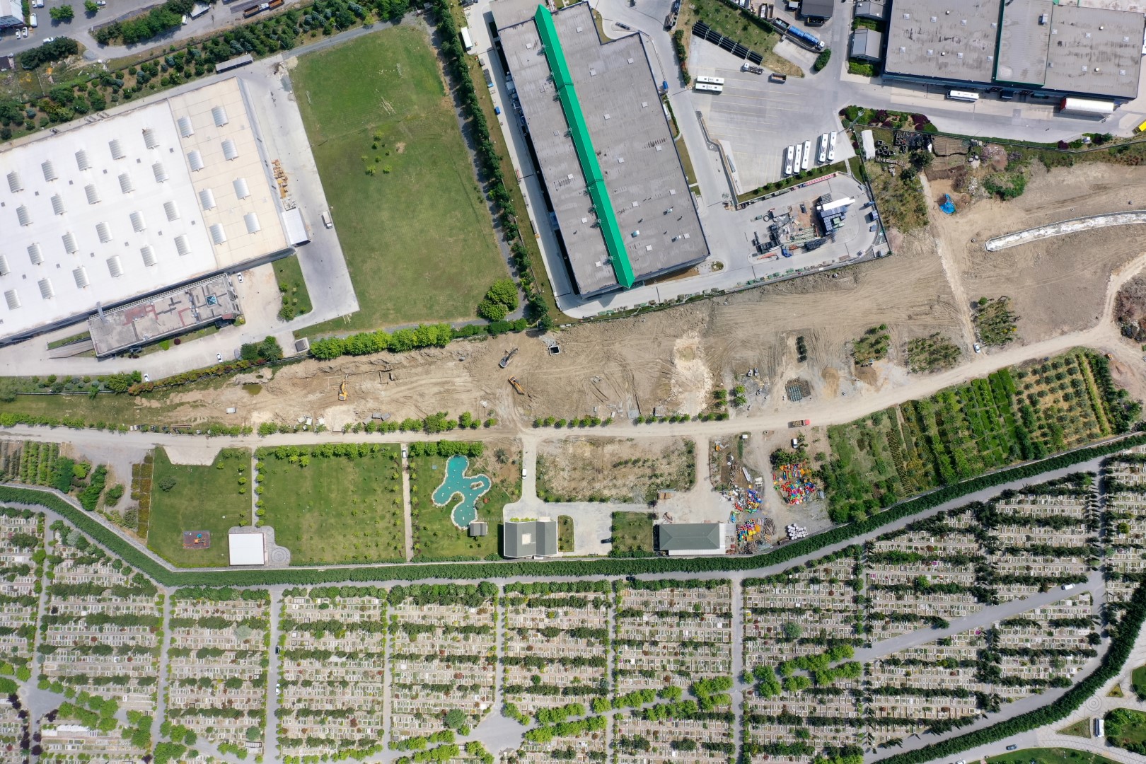 FİDANLIK VE MEYVE BAHÇESİ