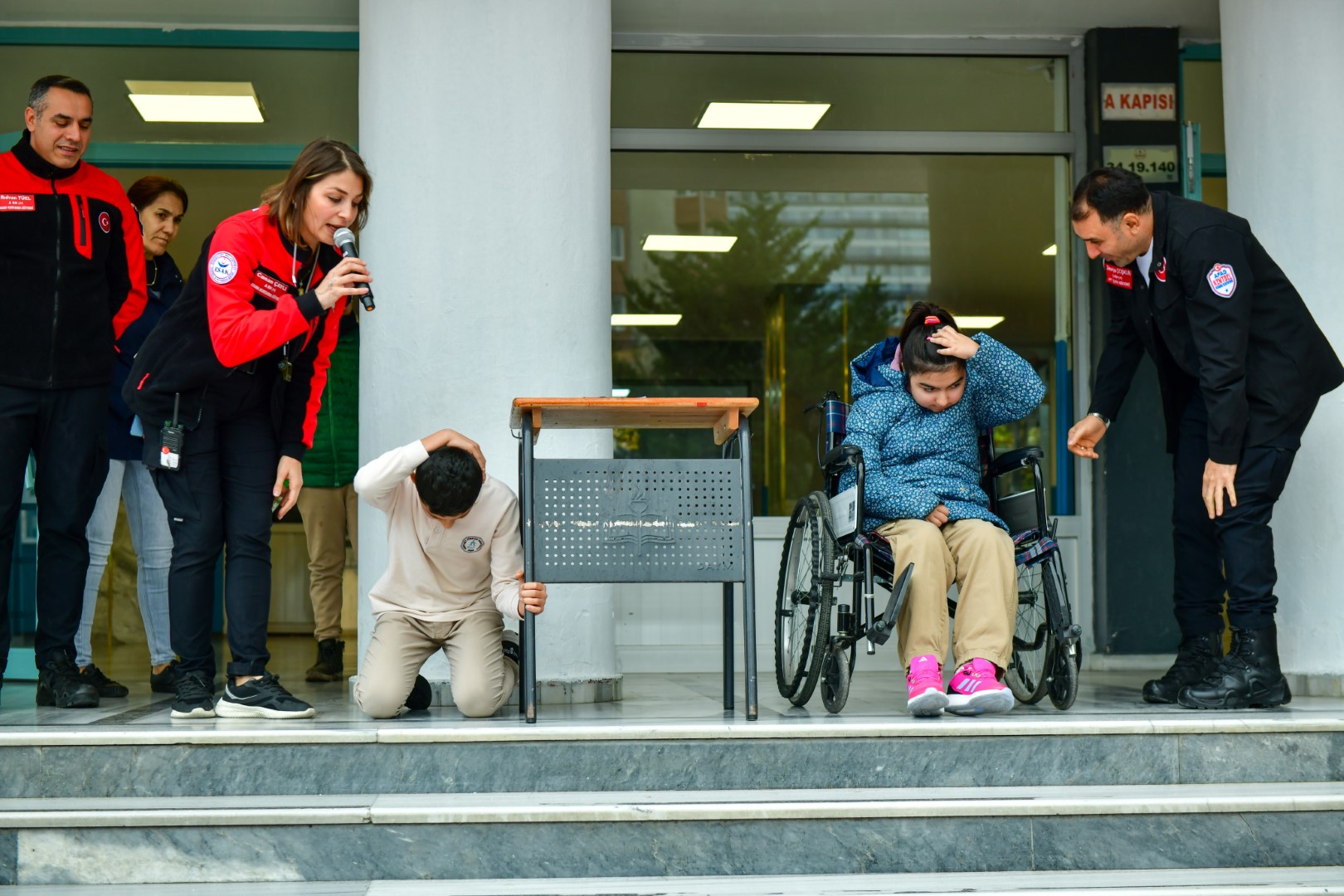 Esenyurt’ta Öğrenciler Depreme Karşı Hazır!