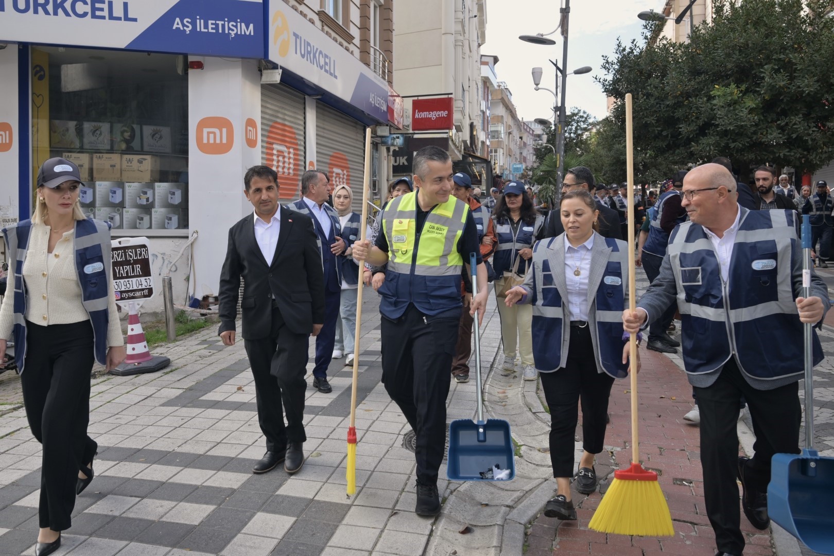 Esenyurt’un 43 Mahallesinde Temizlik Hareketi Başladı!