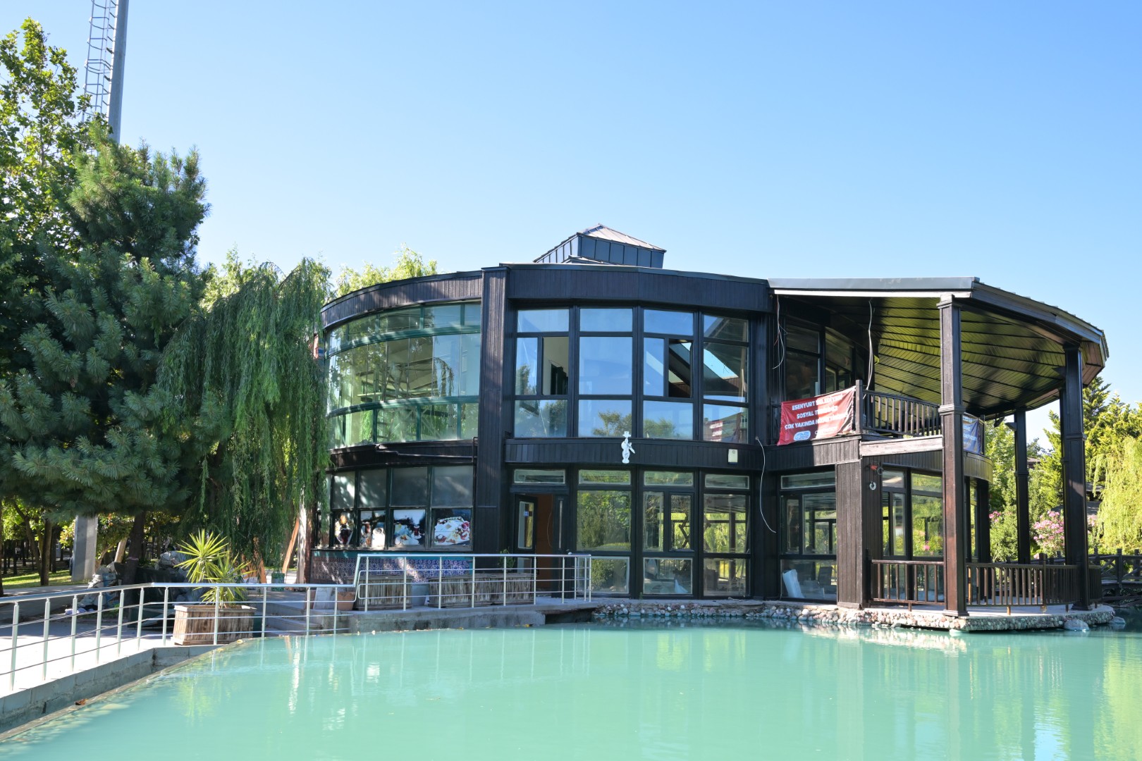 Esenyurtlu Gençlere Müjde: Vatan Kitap Kafe Ağustos Sonunda Hizmete Giriyor