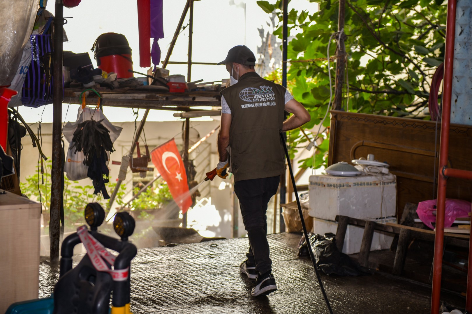 Esenyurt Belediyesi’nden Fare ve Haşerelere Karşı Yoğun Mücadele