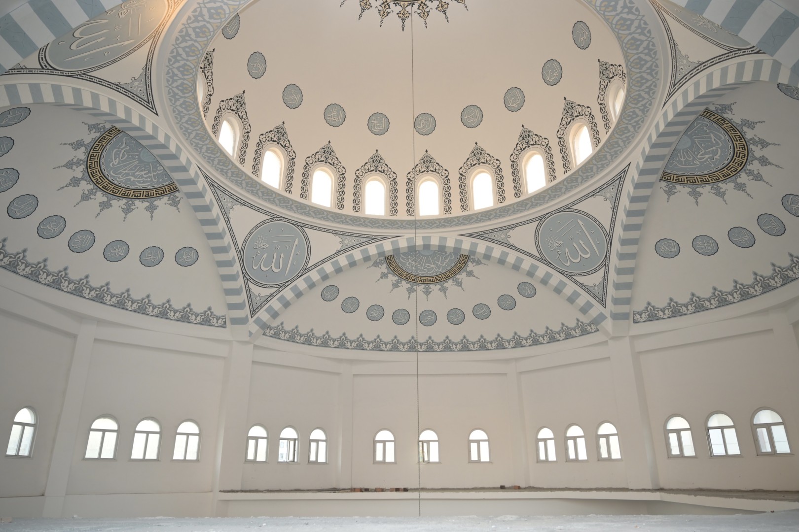 Esenyurt’ta Yarım Kalan İbadethaneler Tamamlanıyor