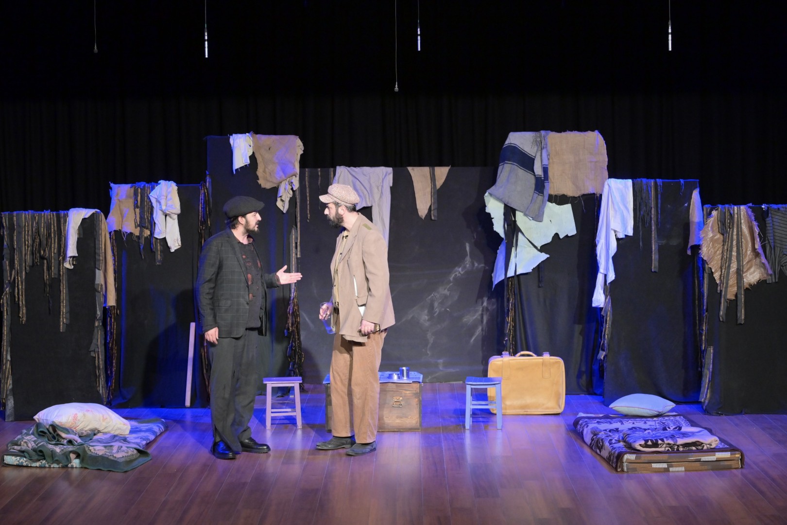  “Puslu Gece” Tiyatro Oyunu Esenyurt’ta Sahnelendi